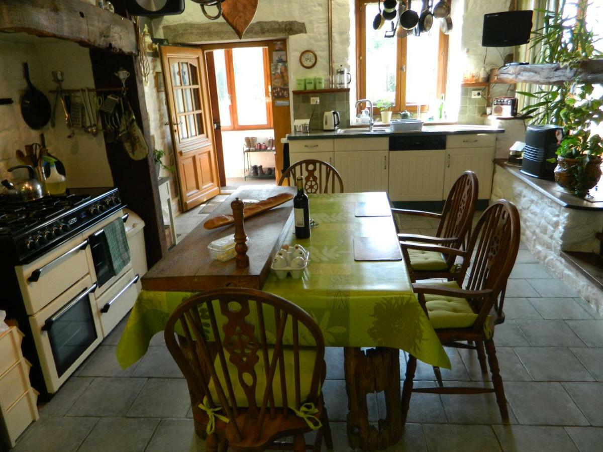 B&B La Seliniere Champ-du-Boult ภายนอก รูปภาพ
