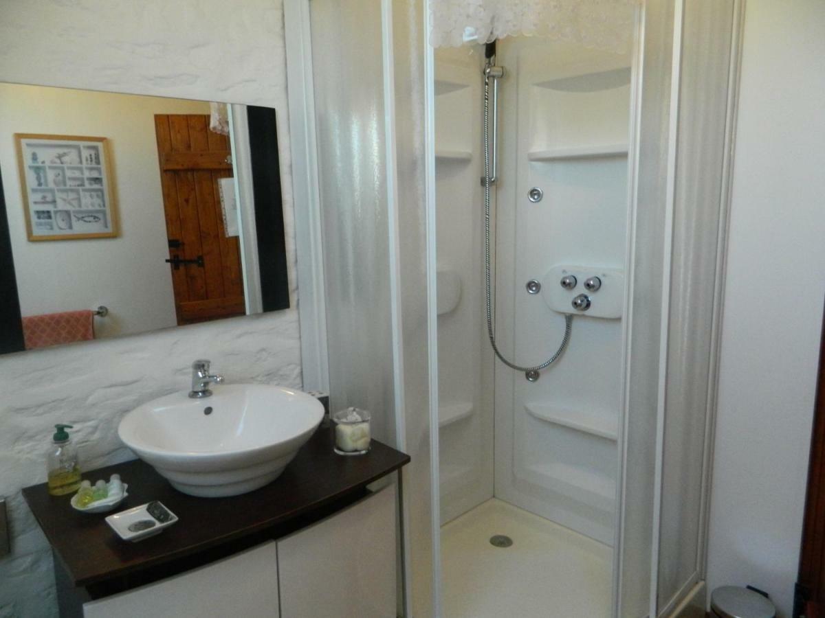B&B La Seliniere Champ-du-Boult ภายนอก รูปภาพ