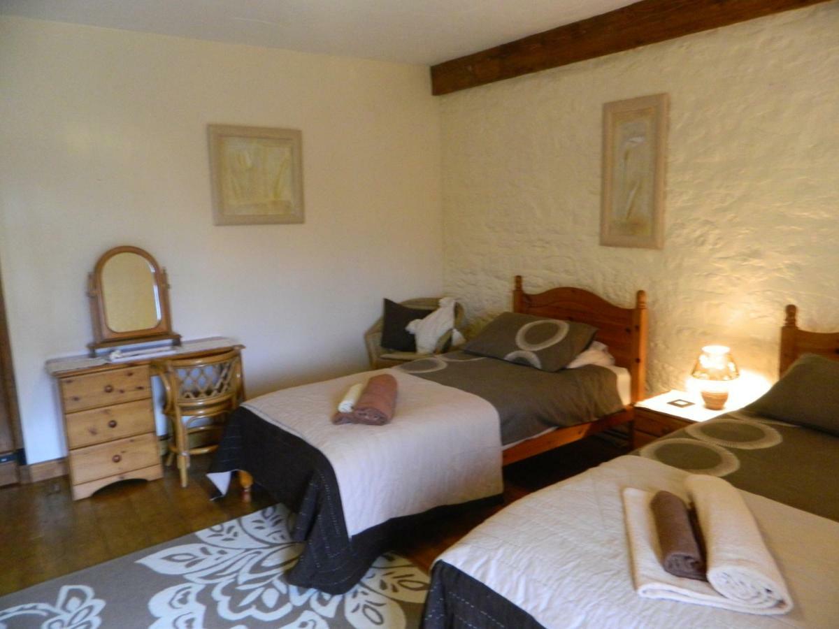 B&B La Seliniere Champ-du-Boult ภายนอก รูปภาพ