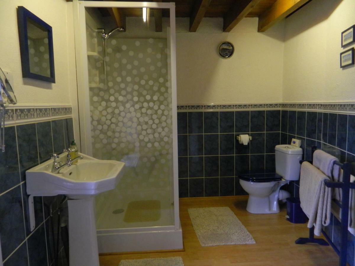 B&B La Seliniere Champ-du-Boult ภายนอก รูปภาพ